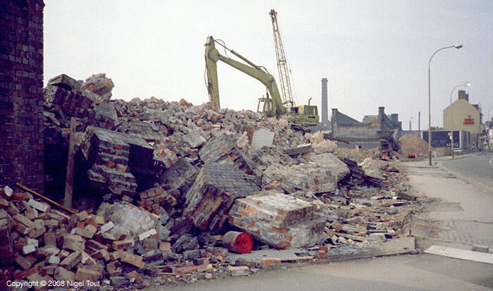 GCR viaduct demolition, Leicester