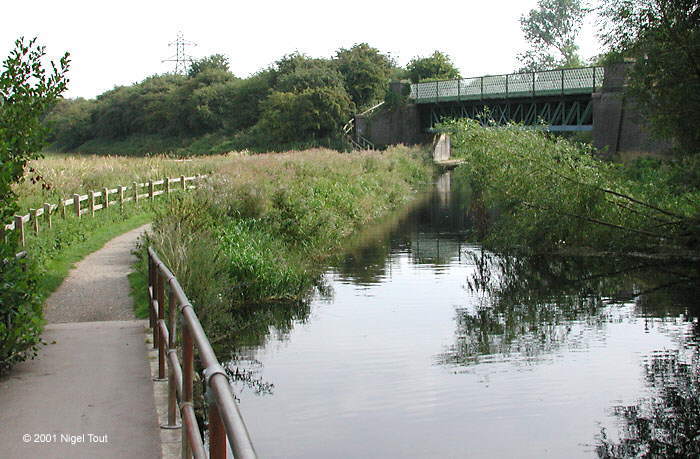 Canal bridge
