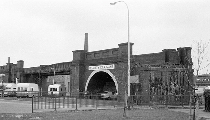 North Viaduct beside St. Maragaret’s Way North Viaduct beside St. Maragaret’s Way
